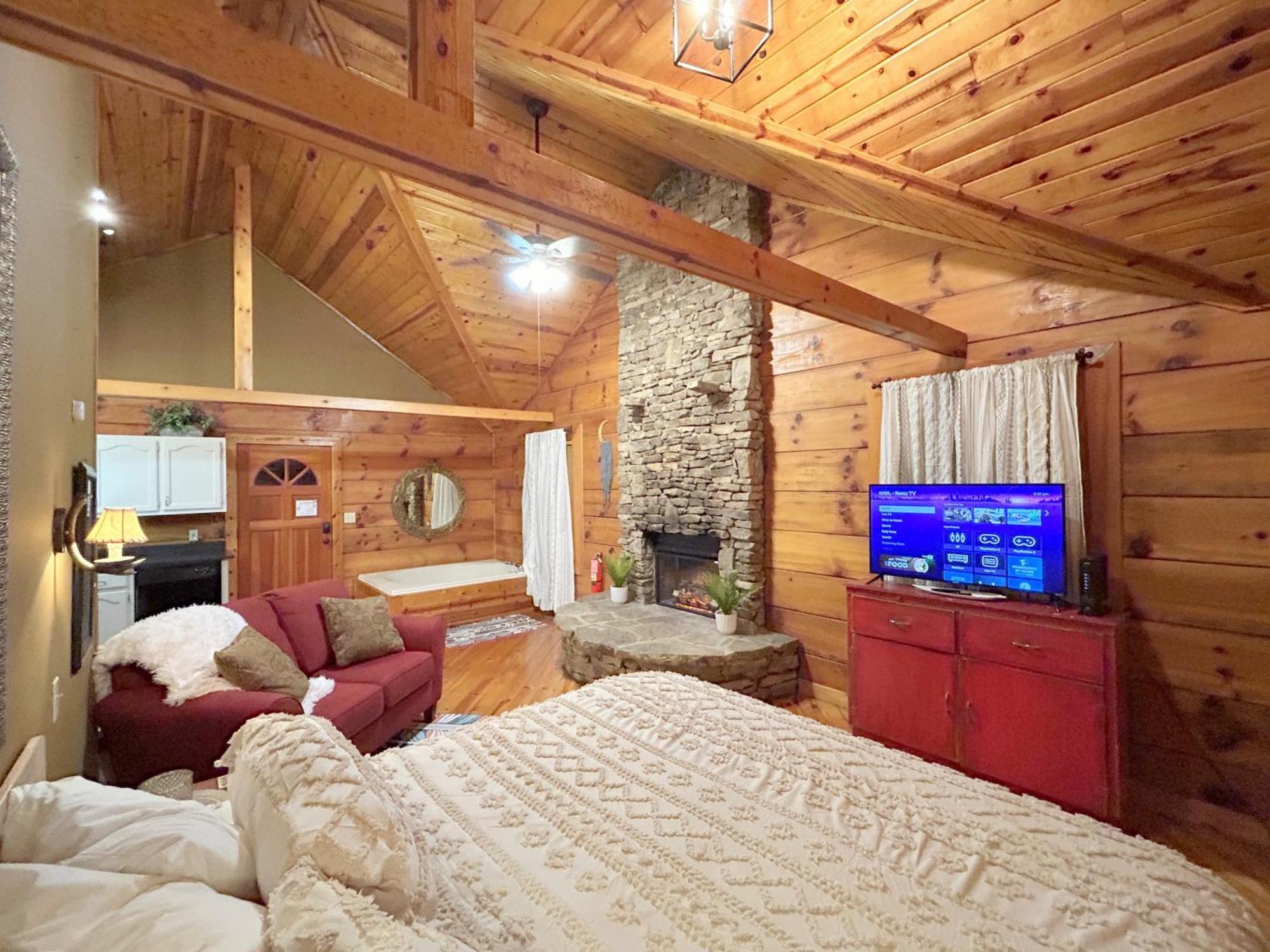 Honeymoon Hideaway Vila Gatlinburg Exterior foto